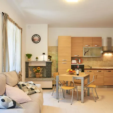 شقة Dani By Interhome *